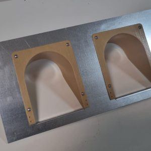 Placa zincata cu 2 intrari din plastic